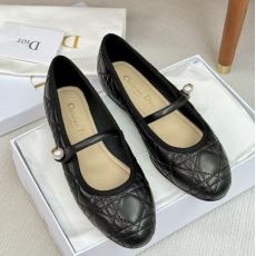 Christian Dior Low Shoes